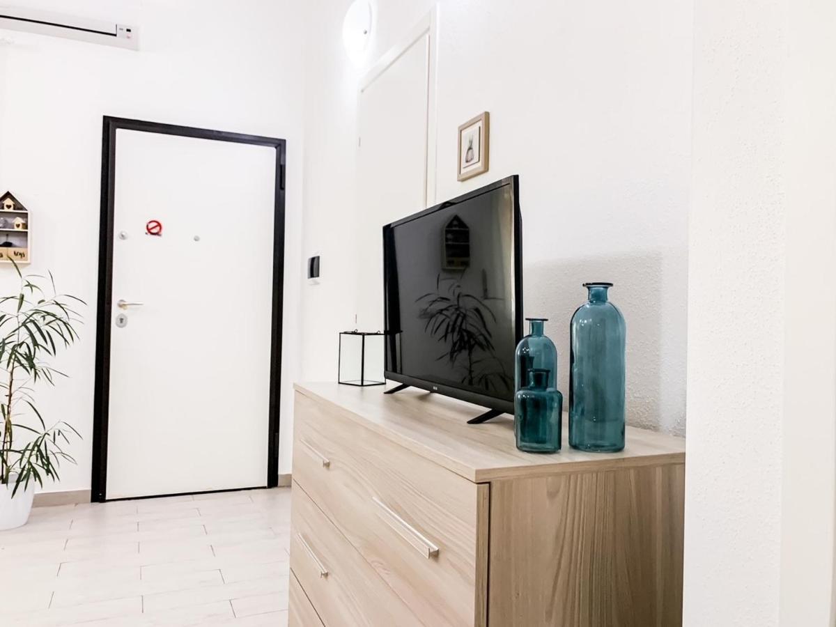 Nuova 27 Apartment ออลเบีย ภายนอก รูปภาพ