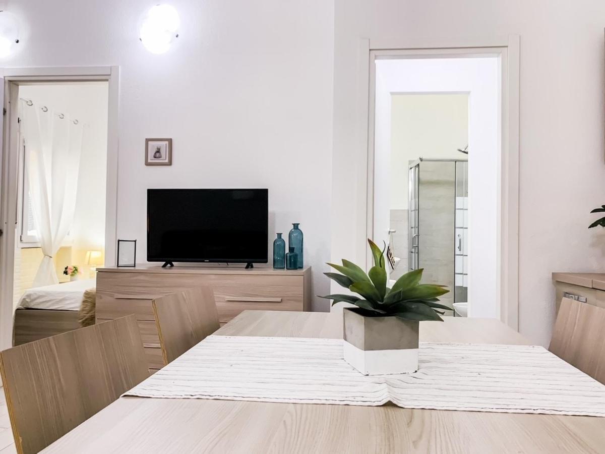 Nuova 27 Apartment ออลเบีย ภายนอก รูปภาพ