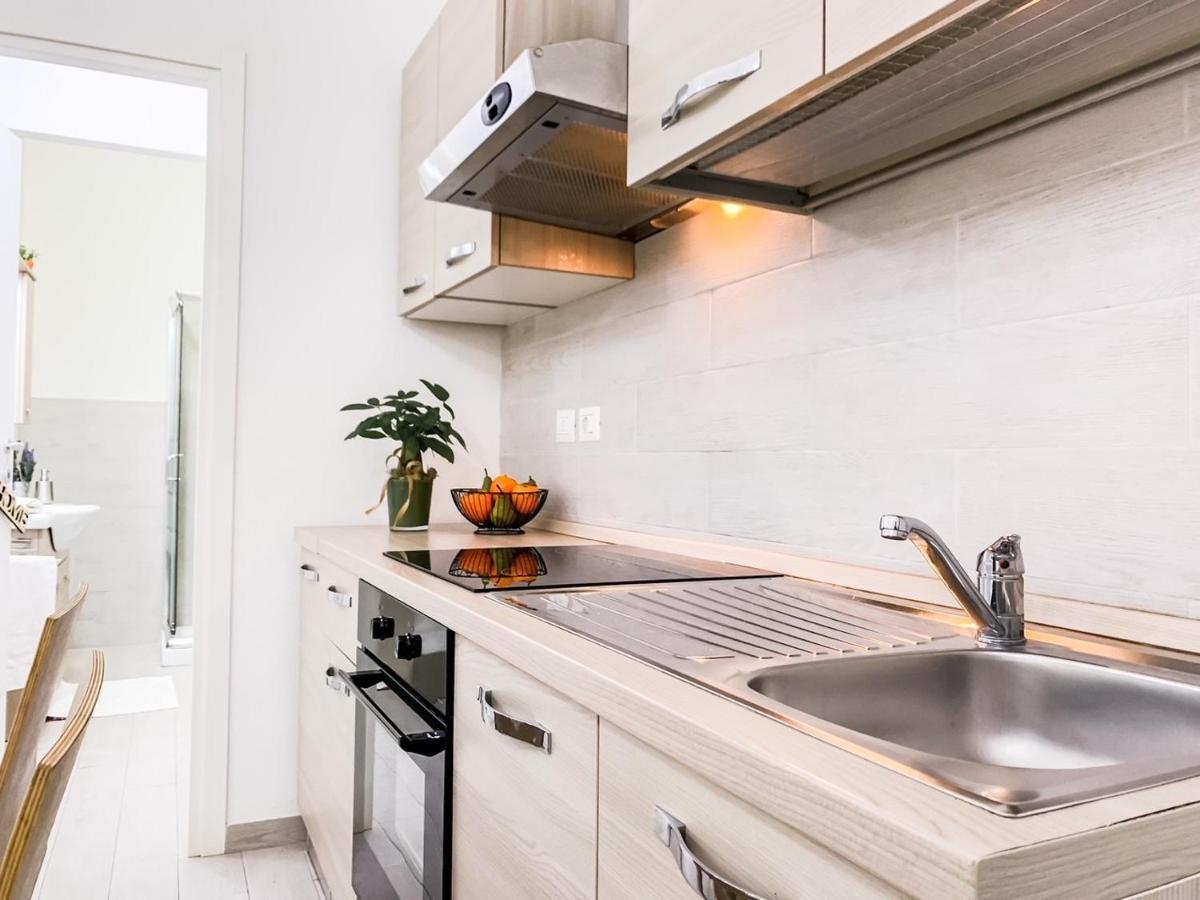 Nuova 27 Apartment ออลเบีย ภายนอก รูปภาพ