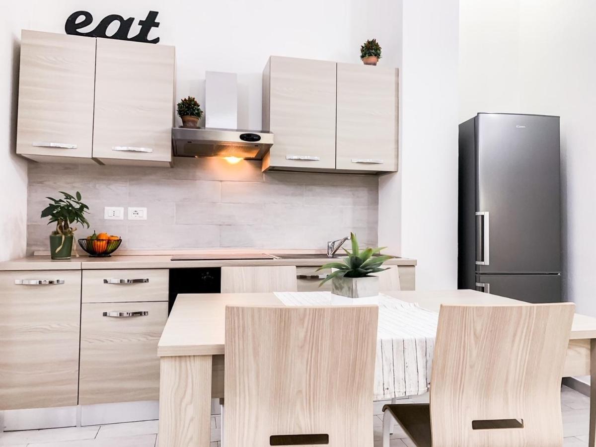 Nuova 27 Apartment ออลเบีย ภายนอก รูปภาพ